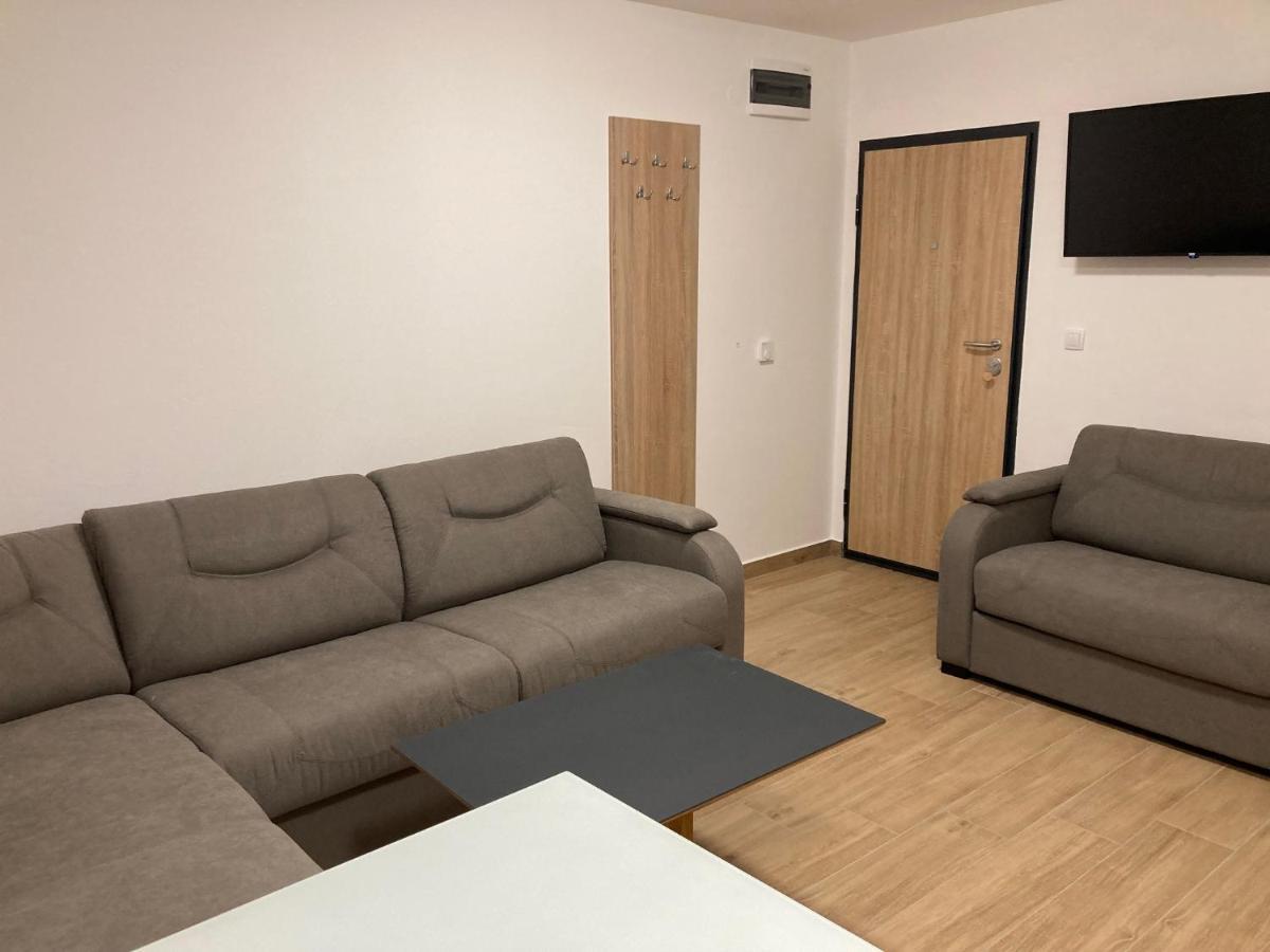 Vila Trnovo Apartment ยาโฮรินา ภายนอก รูปภาพ