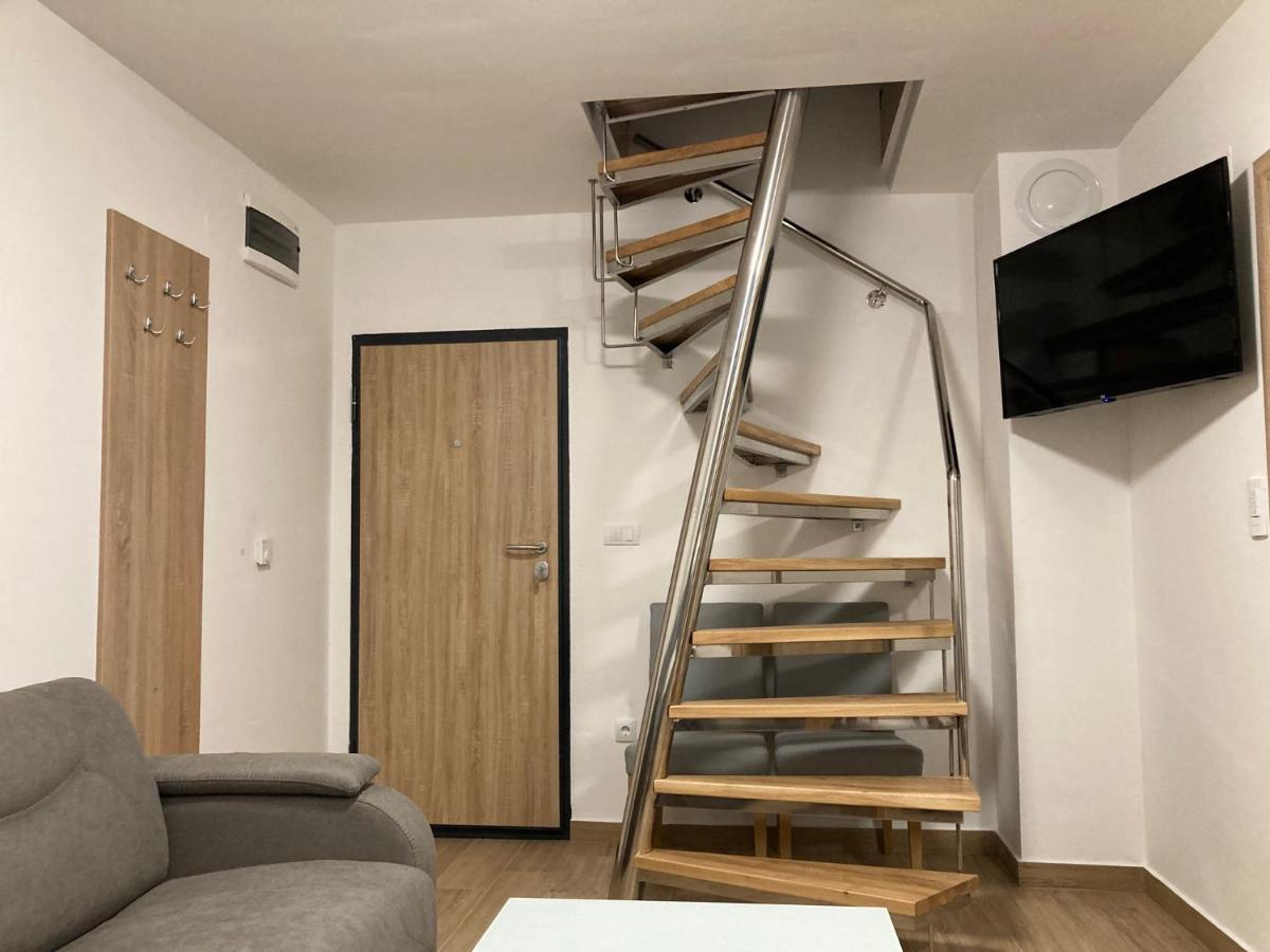 Vila Trnovo Apartment ยาโฮรินา ภายนอก รูปภาพ